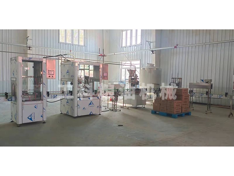 核桃油灌装设备安装现场